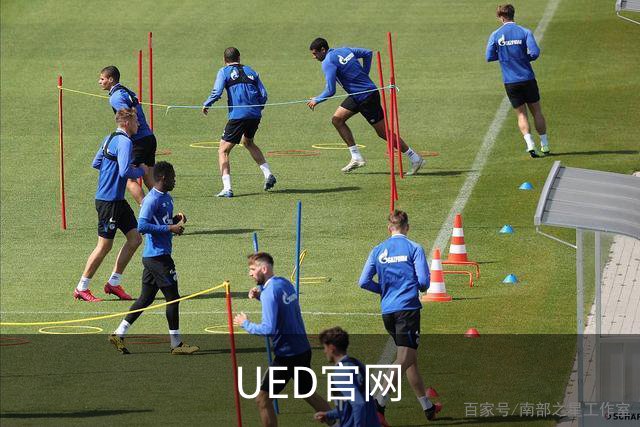 UED官网团队与办公环境